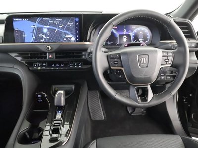 TOYOTA CROWN SPORT - 8