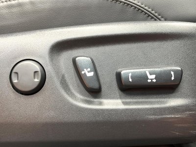 صورة مصغرة 32 لـ 2022 Toyota LAND CRUISER PRADO