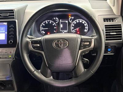 صورة مصغرة 70 لـ 2022 Toyota LAND CRUISER PRADO