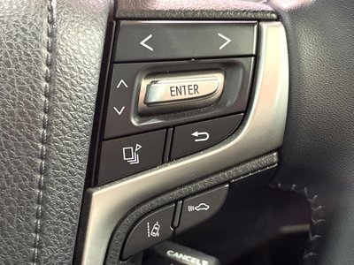 صورة مصغرة 40 لـ 2022 Toyota LAND CRUISER PRADO
