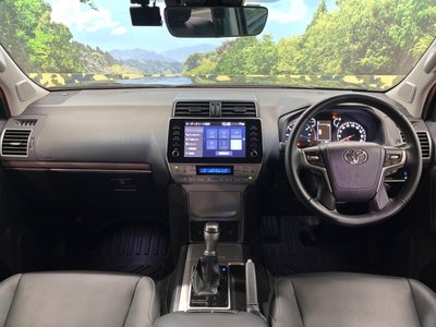 2022 Toyota LAND CRUISER PRADO — фото 2