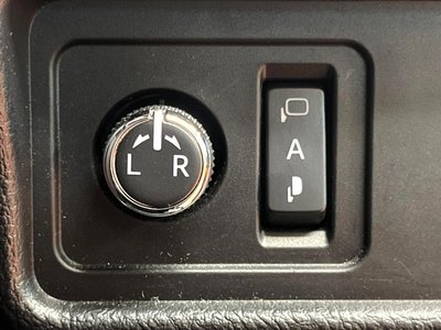 صورة مصغرة 34 لـ 2022 Toyota LAND CRUISER PRADO