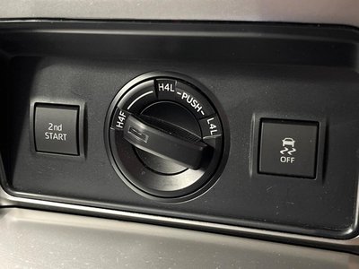 صورة مصغرة 51 لـ 2022 Toyota LAND CRUISER PRADO
