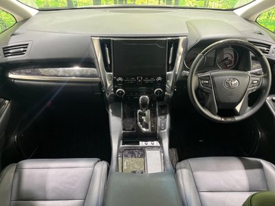 TOYOTA ALPHARD - 2