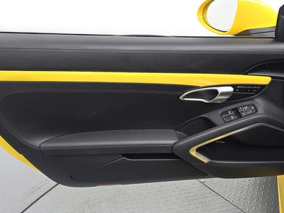 2021 Porsche 718 — миниатюра 14