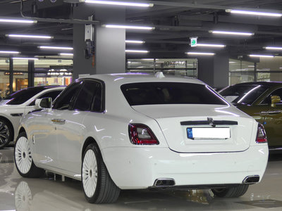 ROLLS-ROYCE GHOST - 2