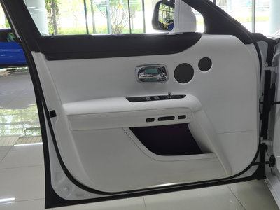 ROLLS-ROYCE GHOST - 4