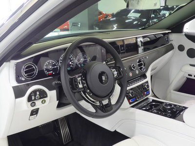 ROLLS-ROYCE GHOST - 3