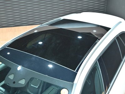 2023 Mercedes-BENZ C-CLASS AMG photo 2