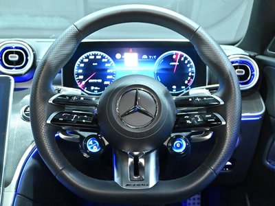 صورة مصغرة 39 لـ 2023 Mercedes-BENZ C-CLASS AMG
