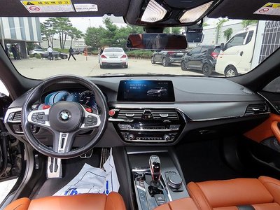 2019 BMW M5 — фото 5