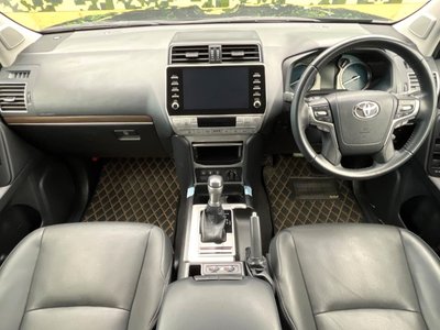 TOYOTA LAND CRUISER PRADO - 2