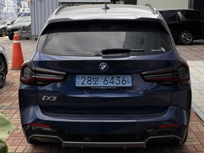 2025 BMW IX3 照片 6