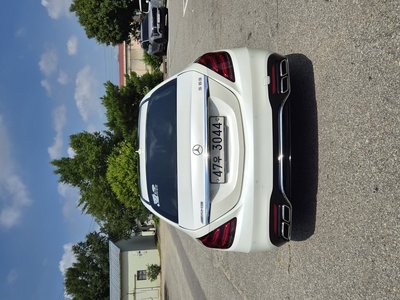 2017 Mercedes-BENZ S-CLASS photo 3