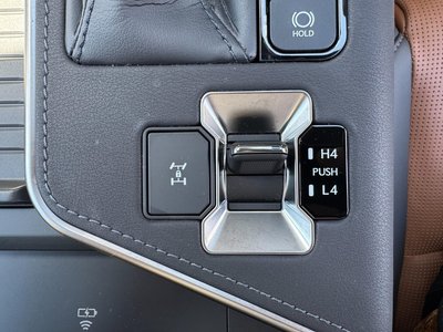 2025 Lexus GX 缩略图 31