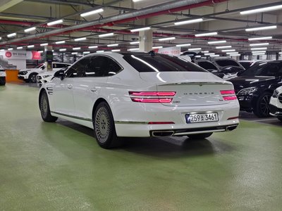 GENESIS G80 (RG3) - 7