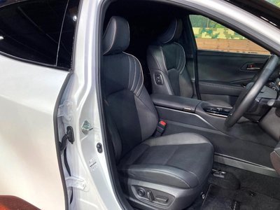 TOYOTA CROWN SPORT - 9