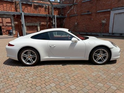 PORSCHE 911 - 9