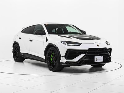 LAMBORGHINI URUS - 1