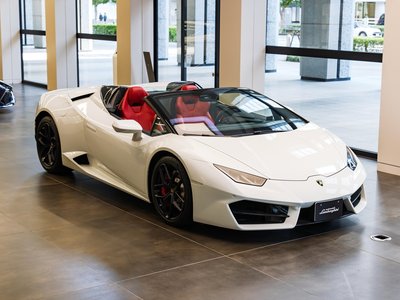 LAMBORGHINI HURACAN - 1