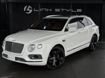 BENTLEY BENTAYGA - 9
