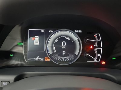 صورة 8 لـ 2023 Lexus ES