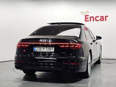 2021 AUDI A8 — фото 3