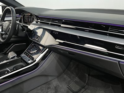 صورة مصغرة 31 لـ 2021 AUDI A8