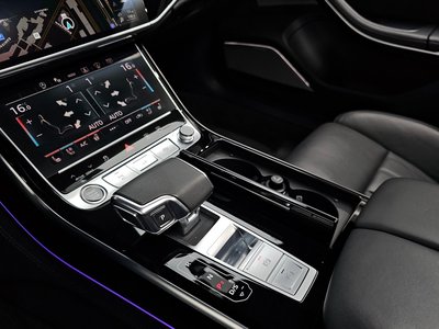 صورة مصغرة 12 لـ 2021 AUDI A8