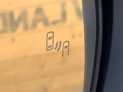 TOYOTA LAND CRUISER PRADO - 6