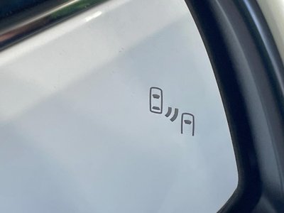 TOYOTA ALPHARD - 6