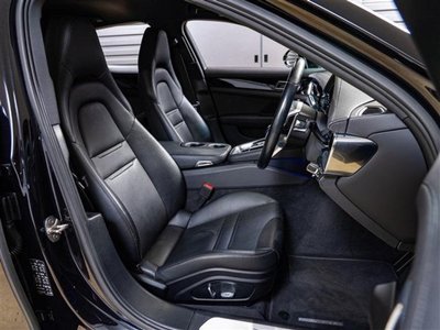 PORSCHE PANAMERA - 10