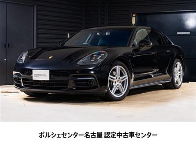 PORSCHE PANAMERA - 1