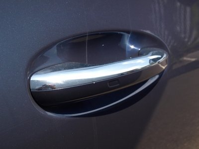 2025 Mercedes-BENZ C-CLASS — миниатюра 12