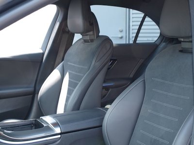 صورة 10 لـ 2025 Mercedes-BENZ C-CLASS