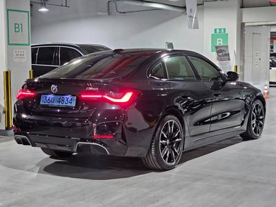 BMW I4 - 4