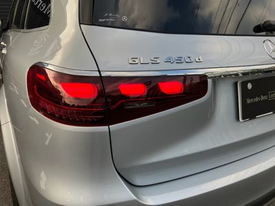 صورة 9 لـ 2024 Mercedes-BENZ GLS