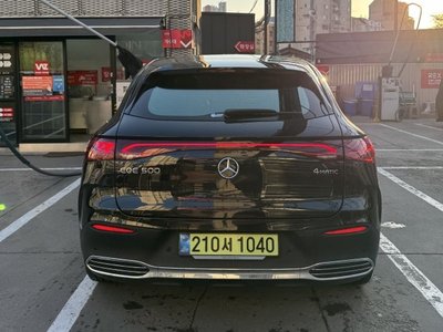 MERCEDES-BENZ EQE - 3