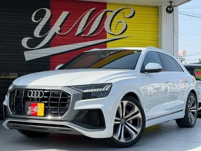 AUDI Q8 - 5