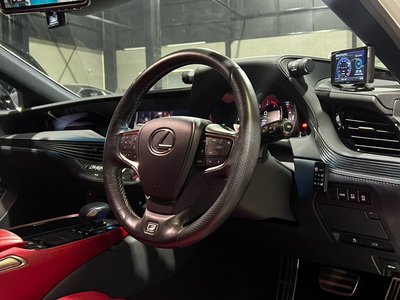 2018 Lexus LS — миниатюра 28
