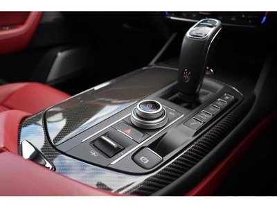 MASERATI LEVANTE - 8