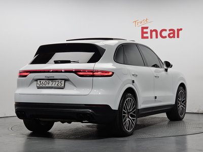 PORSCHE CAYENNE - 3