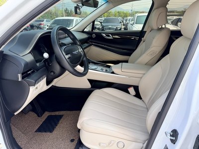 GENESIS GV80 - 10