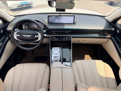 GENESIS GV80 - 5