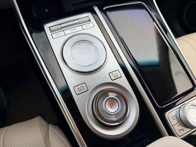 GENESIS GV80 - 9