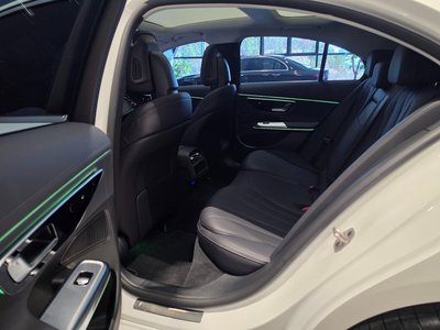 MERCEDES-BENZ E-CLASS - 10