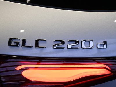 MERCEDES-BENZ GLC - 8