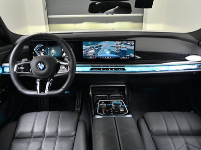 BMW 7 SERIES - 4