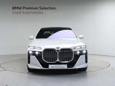 BMW 7 SERIES - 2