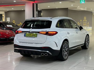 MERCEDES-BENZ GLC - 5